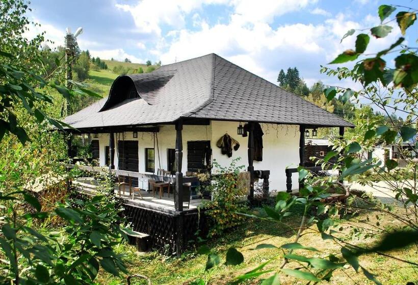 Номер Стандарт, Casa Poveste Pensiunea Muzeu