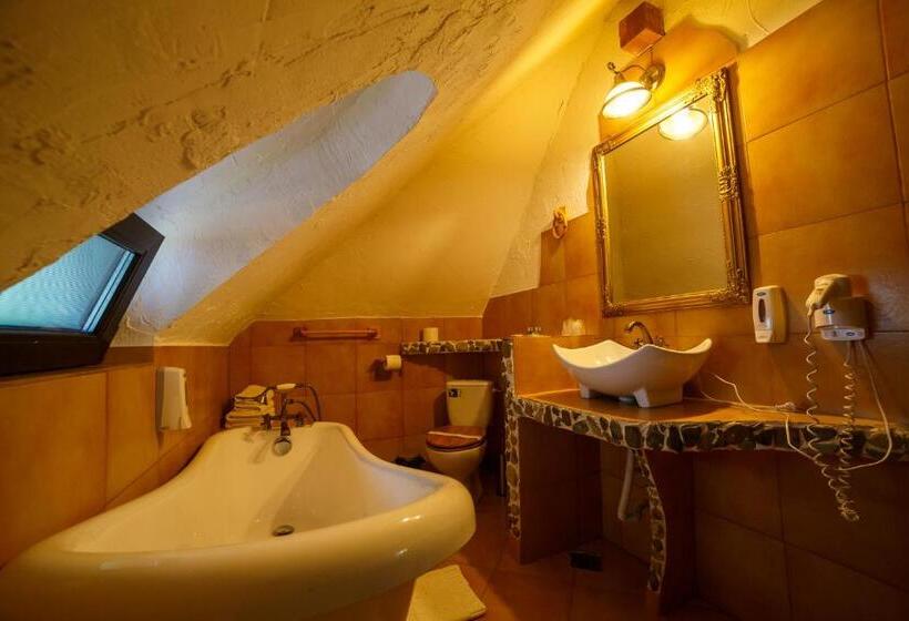 Номер Superior, Casa Poveste Pensiunea Muzeu