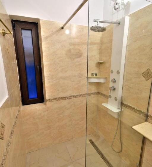 Номер Deluxe, Casa Poveste Pensiunea Muzeu