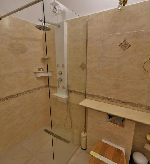 Номер Deluxe, Casa Poveste Pensiunea Muzeu