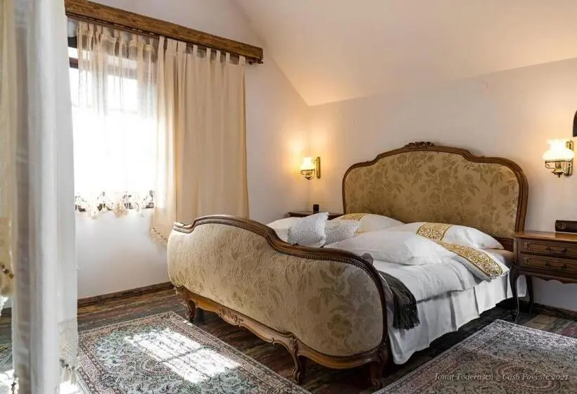 استودیوی لوکس, Casa Poveste Pensiunea Muzeu