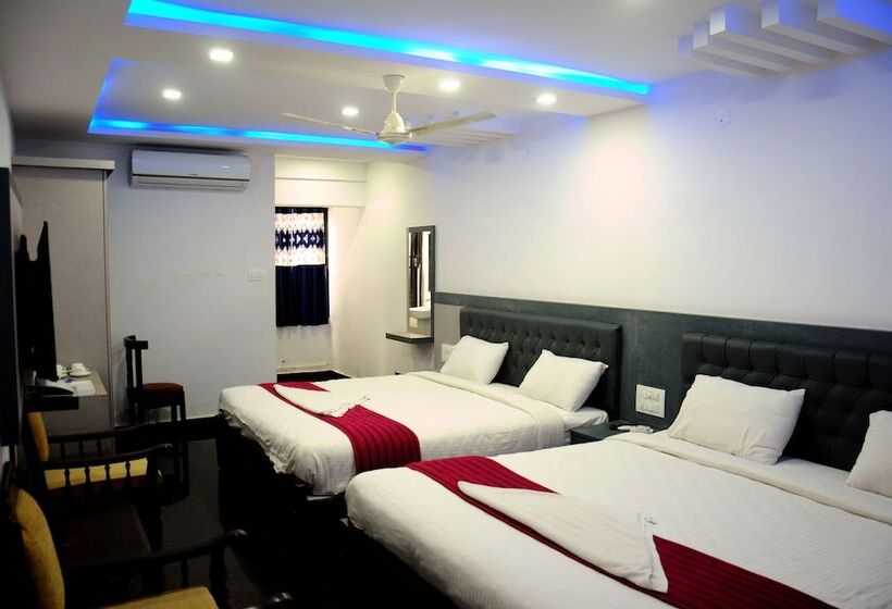 اتاق سوپریور چهار تخته, Hill View