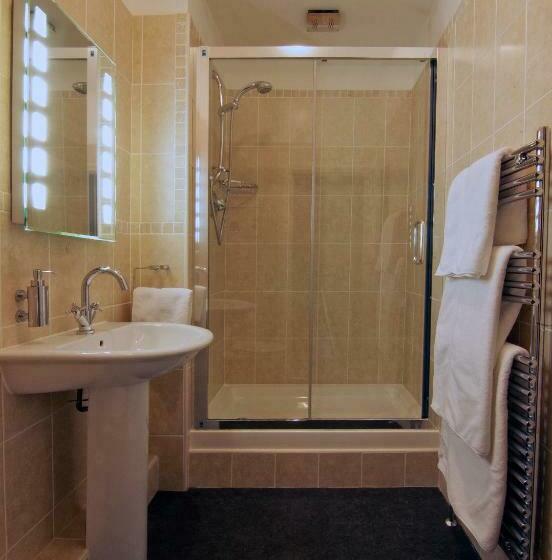 غرفة ديلوكس مطلة على البحيرة, Dolffanog Fawr