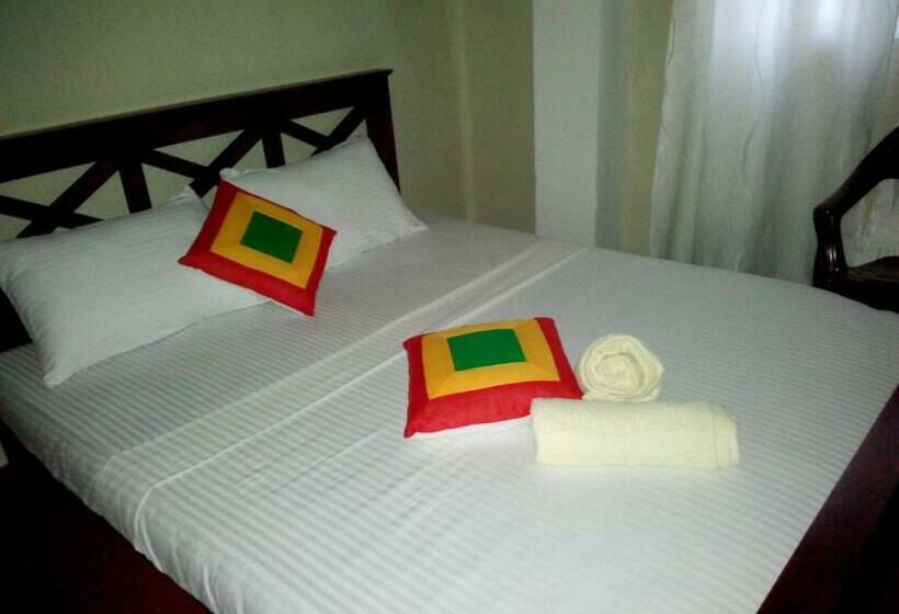 标准间, Osheen Family Guest House