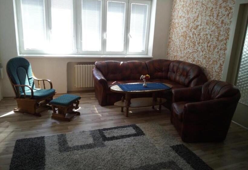 شقة غرفتين, Penzion Paradise