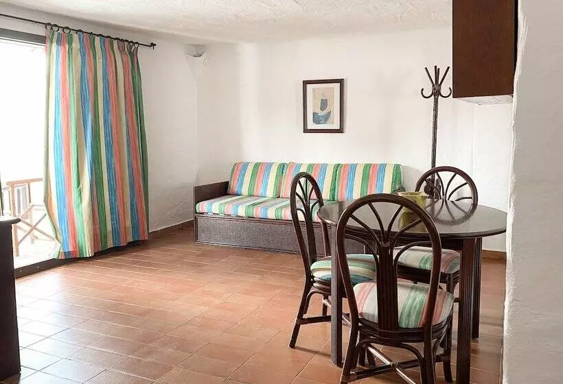 ２ベッドルームアパートメント, Binivell Park Caliu Apartments