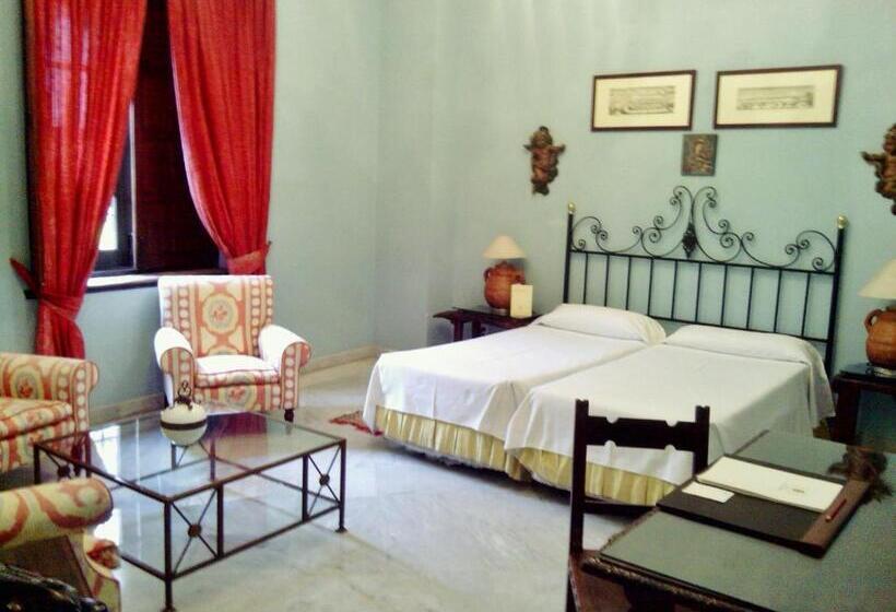اتاق استاندارد چهار تخته, Casa Imperial