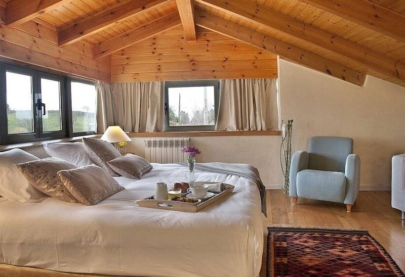 Номер Superior, El Babú