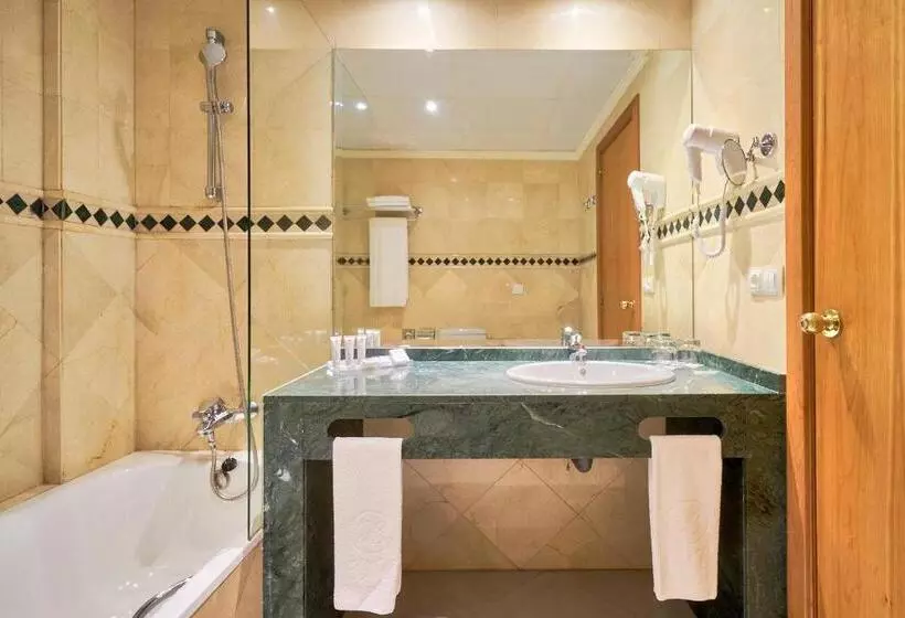 اتاق رمانتیک, Exe Ciudad De Cordoba