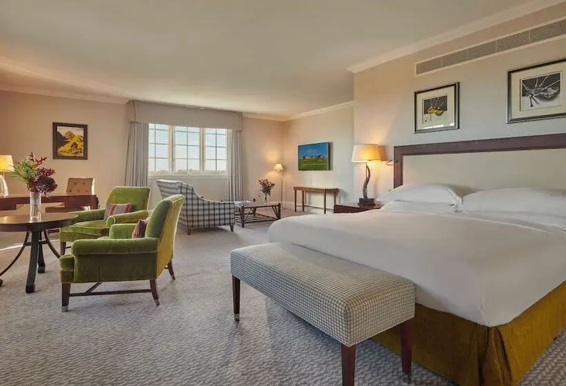 Deluxe Suite, Fairmont St Andrews Scotland