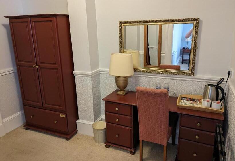 غرفة سوبيريور, Maitlandfield House