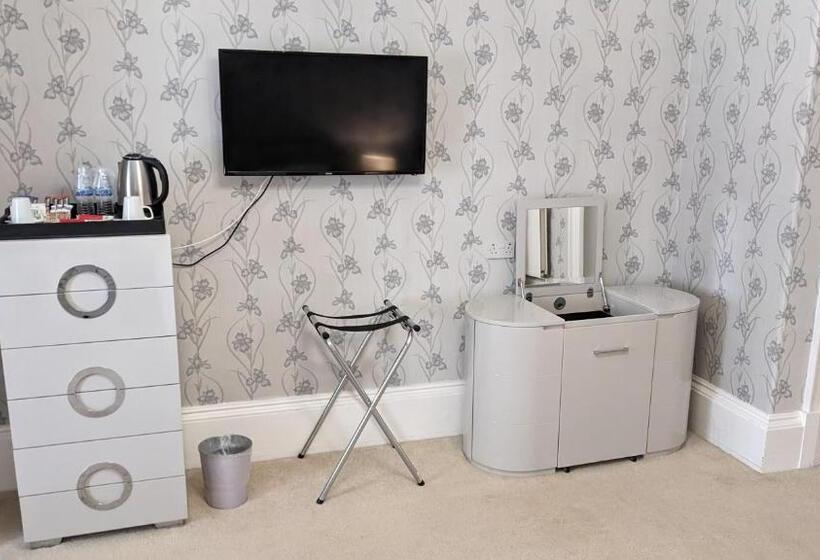 جناح سرير كينج, Maitlandfield House