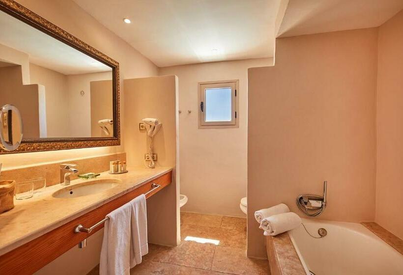 Люкс Повышенной Комфортности, Pula Suites Boutique Resort