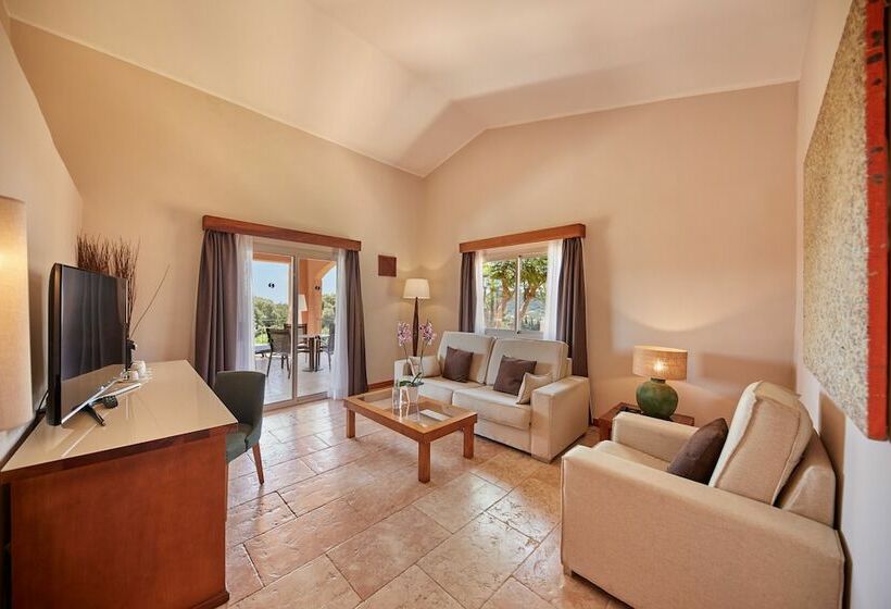 Люкс Повышенной Комфортности, Pula Suites Boutique Resort