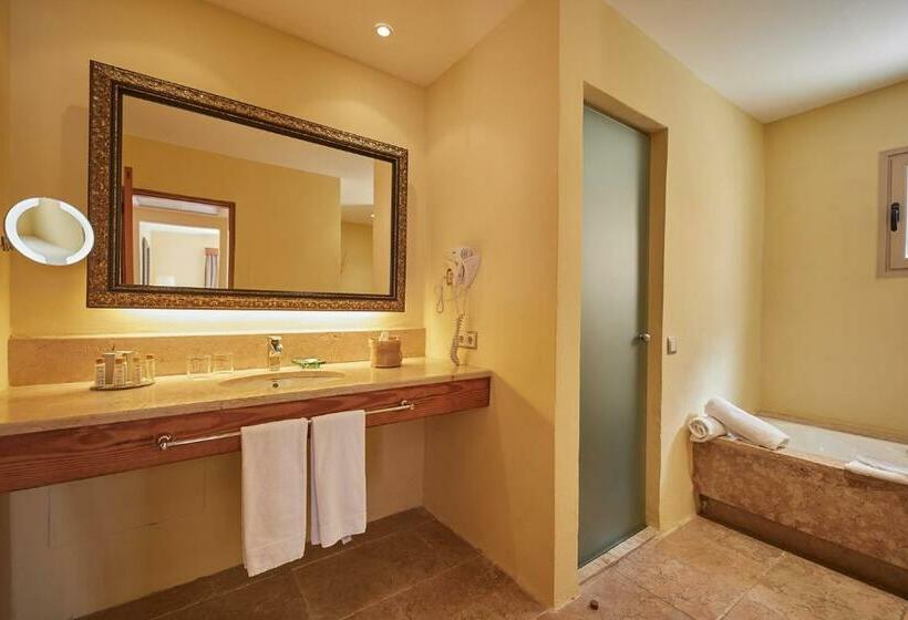 Люкс, Pula Suites Boutique Resort