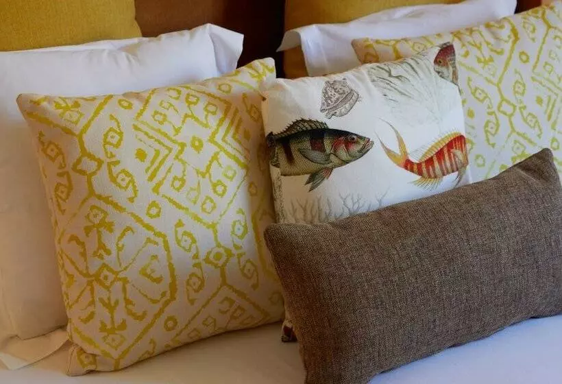 سوئیت پریمیوم, Pula Suites Boutique Resort