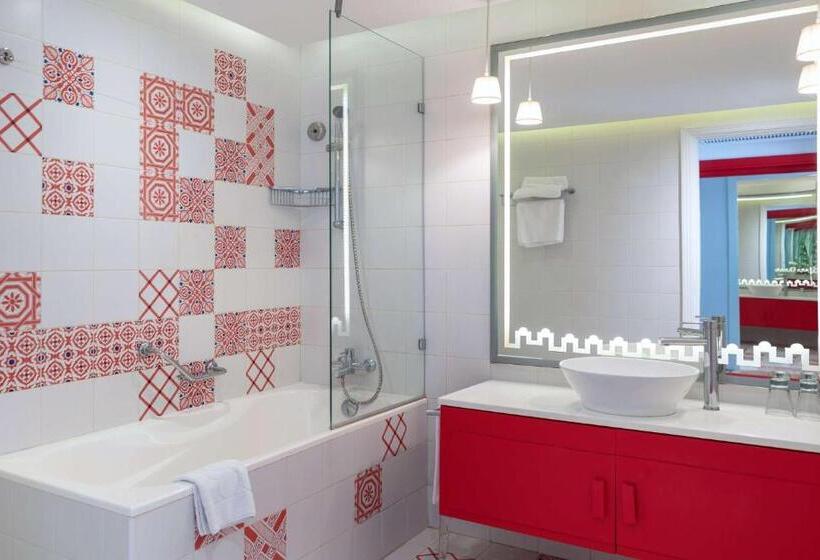 חדר פרמיום עם מרפסת, Radisson Blu Resort & Thalasso, Hammamet