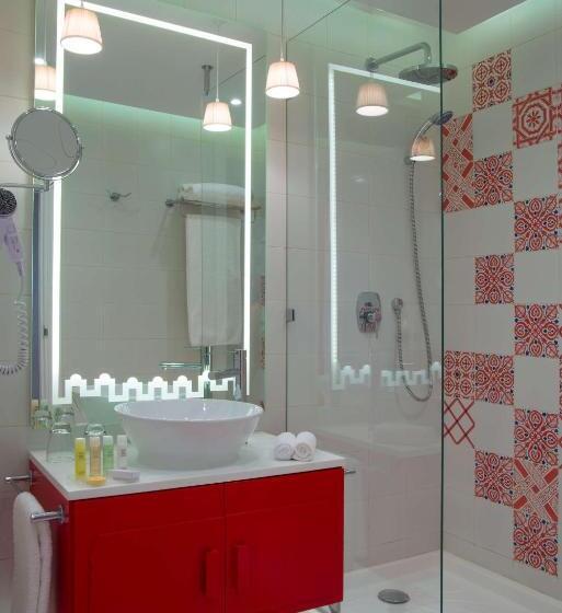 סוויטת ג'וניור נוף לים, Radisson Blu Resort & Thalasso, Hammamet