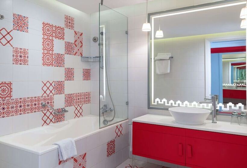 חדר פרמיום נוף לים, Radisson Blu Resort & Thalasso, Hammamet