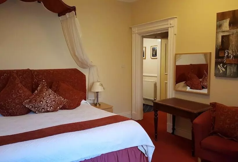 Chambre Supérieure, Edward