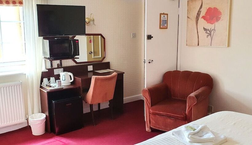 غرفة قياسية سرير مزدوج, Edward