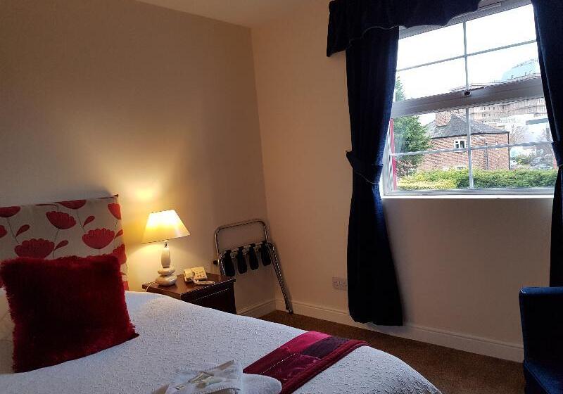 غرفة قياسية فردية, Edward