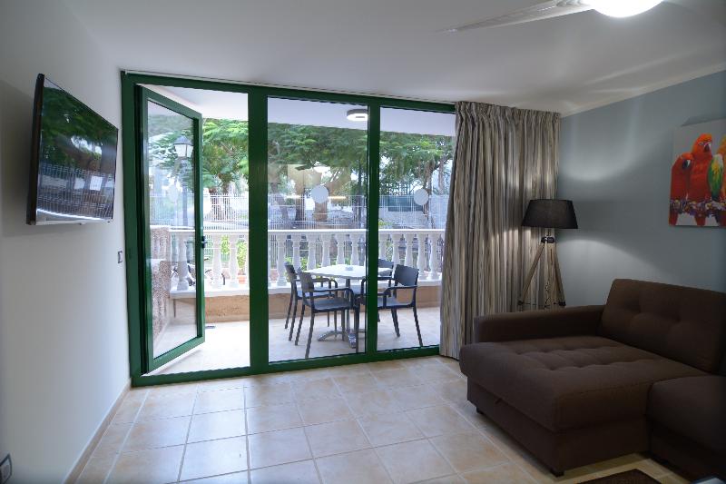 דירת חדר, Parque De Las Americas