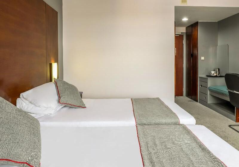 اتاق استاندارد, Sheffield Metropolitan