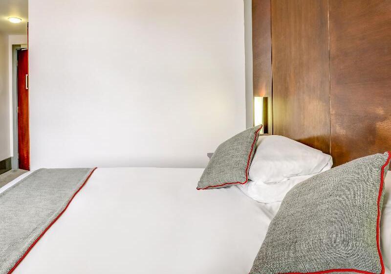 اتاق استاندارد, Sheffield Metropolitan