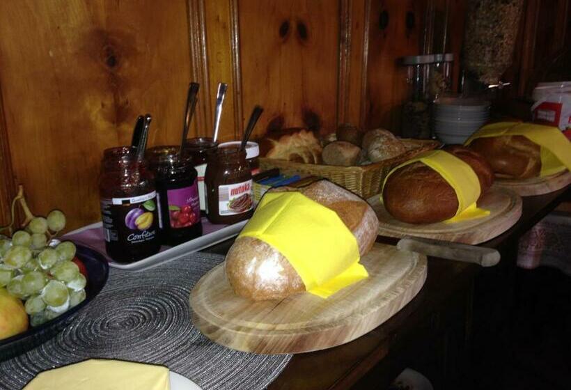 バスルーム共有のシングルスタンダード, B&b Hotel & Appartements Chasa Valär