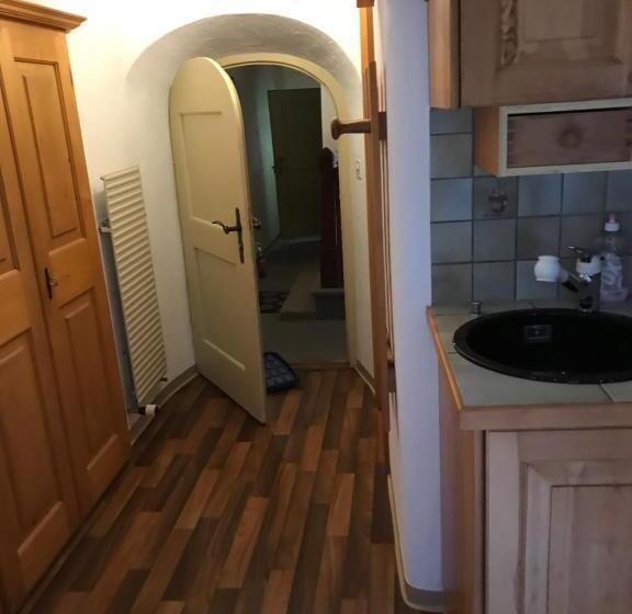 バルコニー付きスタンダードステューディオ, B&b Hotel & Appartements Chasa Valär