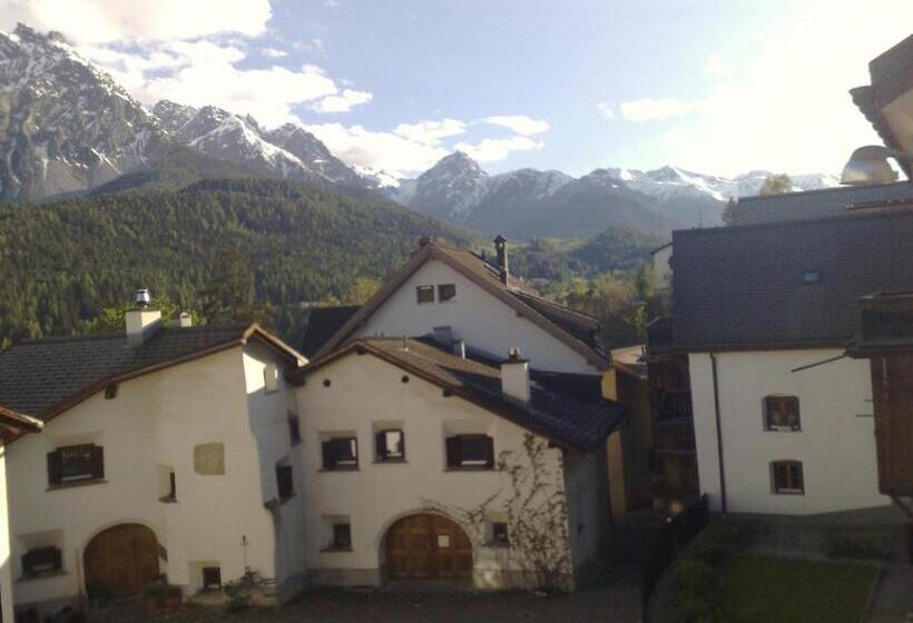 マウンテンビュースイート, B&b Hotel & Appartements Chasa Valär