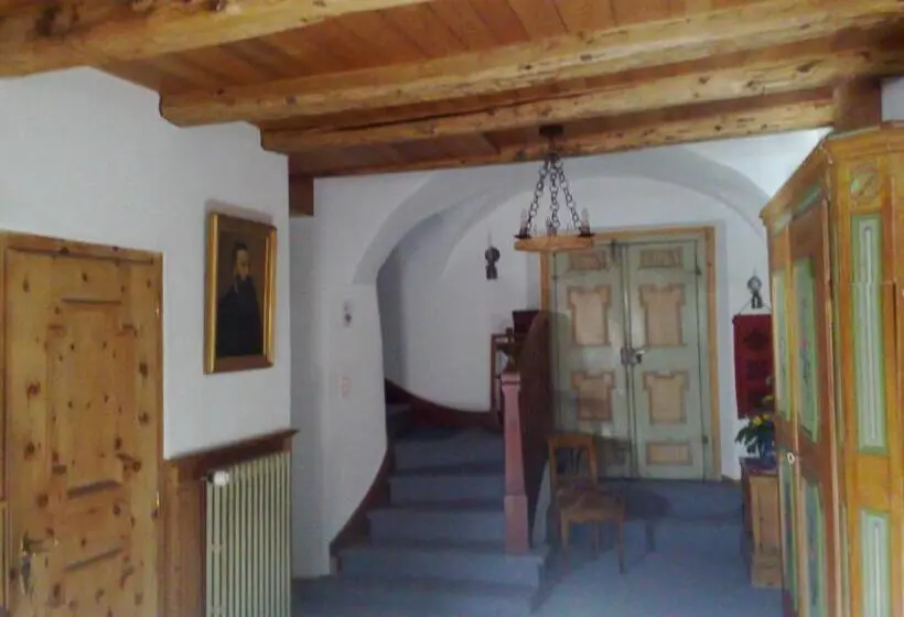 سوییت با چشم‌انداز کوه, B&b Hotel & Appartements Chasa Valär