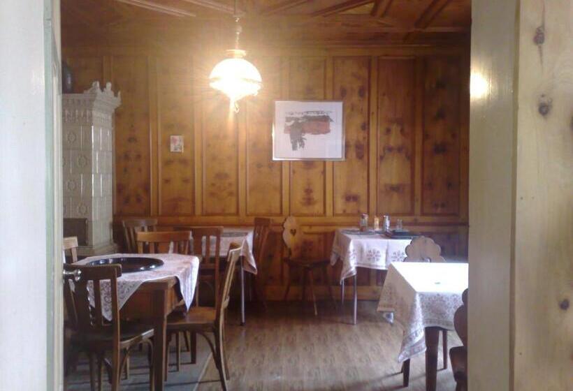 家族用アパートメント, B&b Hotel & Appartements Chasa Valär