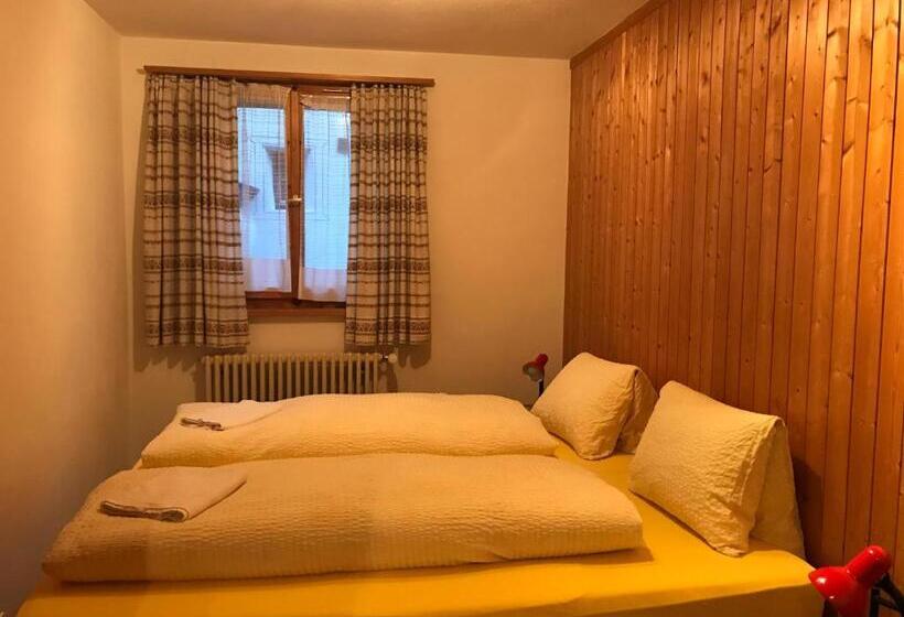 Апартаменты 2 Спальни, B&b Hotel & Appartements Chasa Valär
