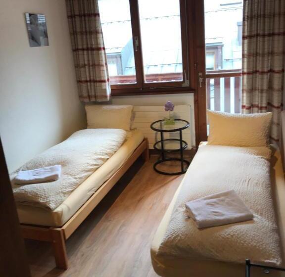 Апартаменты 1 Спальня с Балконом, B&b Hotel & Appartements Chasa Valär