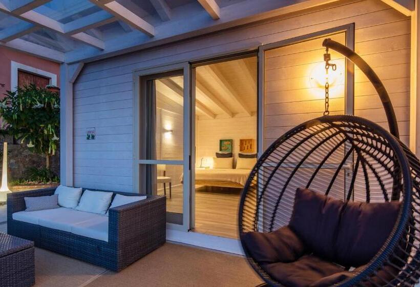 חדר דלוקס נוף לים, Just Be