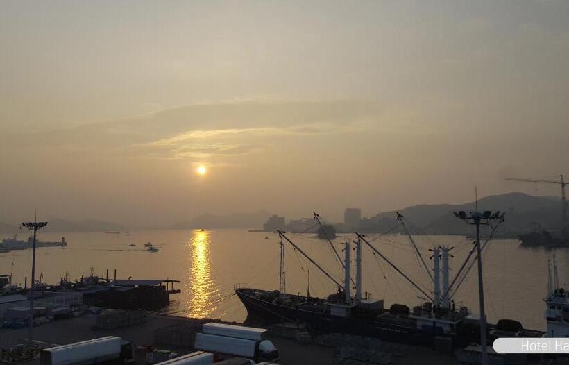 バルコニー付き１ベッドルームアパートメント, Hansan