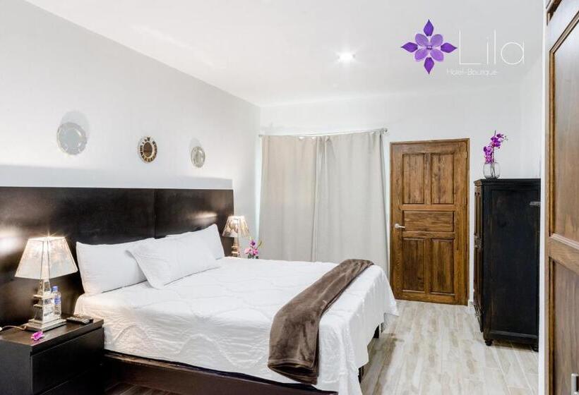 キングサイズベッドのデラックスルーム, Lila