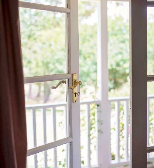 キングサイドベッドのスタンダードワンルーム, Karribank