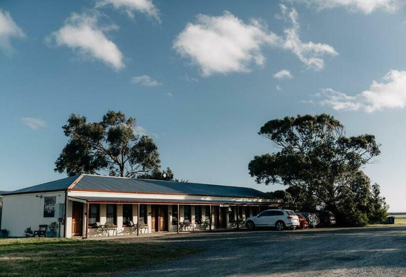 ファミリールーム, Port Albert Motel