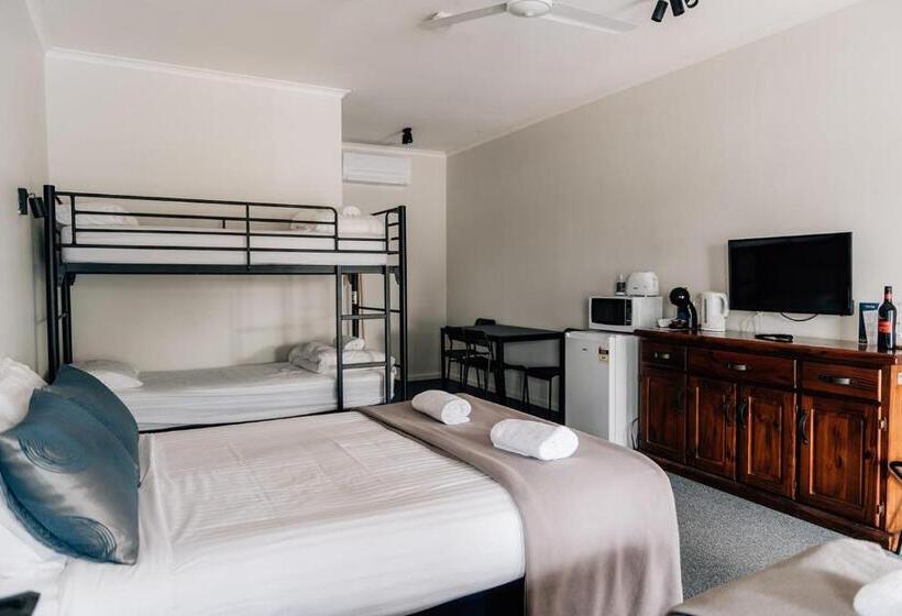 スイート（家族用）, Port Albert Motel