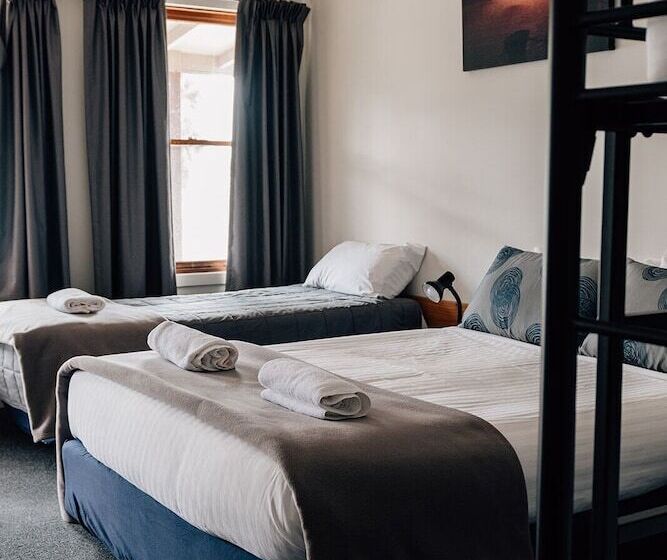 ファミリールーム, Port Albert Motel