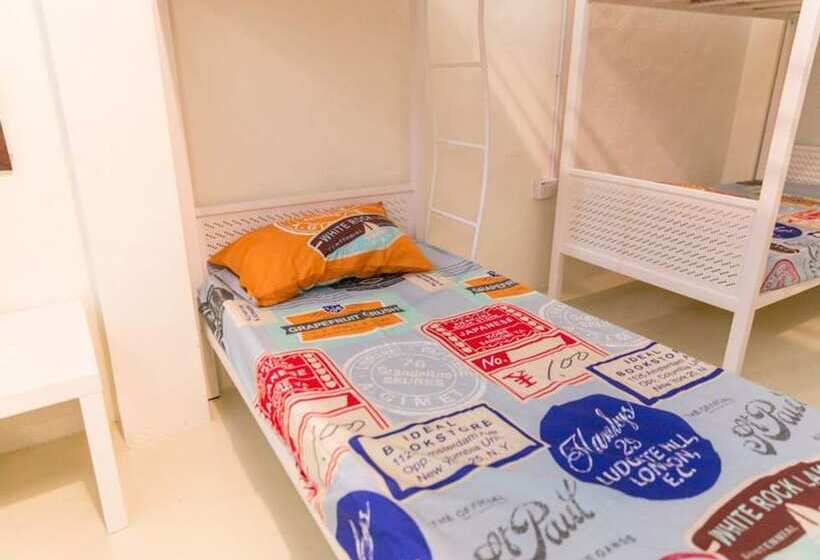 Llit en Habitació Compartida, Vloft Backpackers Hostel