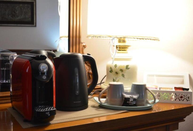 带共用浴室的标准房间, B&b Belvedere