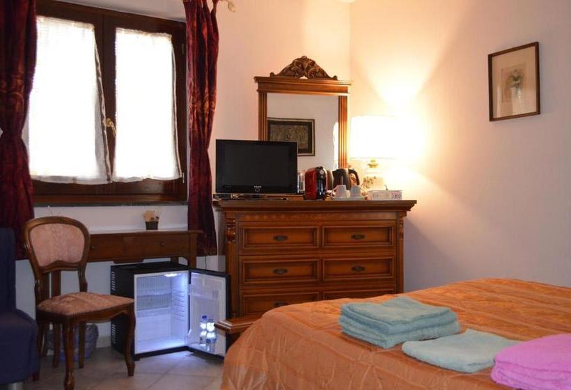 带共用浴室的标准房间, B&b Belvedere