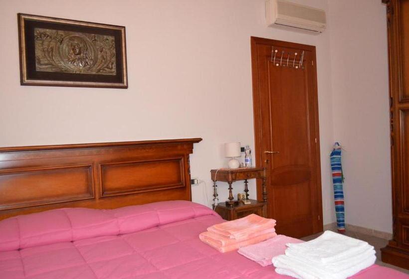 带共用浴室的标准房间, B&b Belvedere