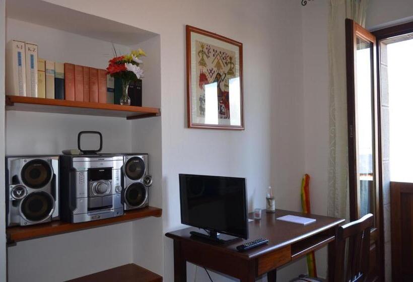 标准单人间共用浴室, B&b Belvedere