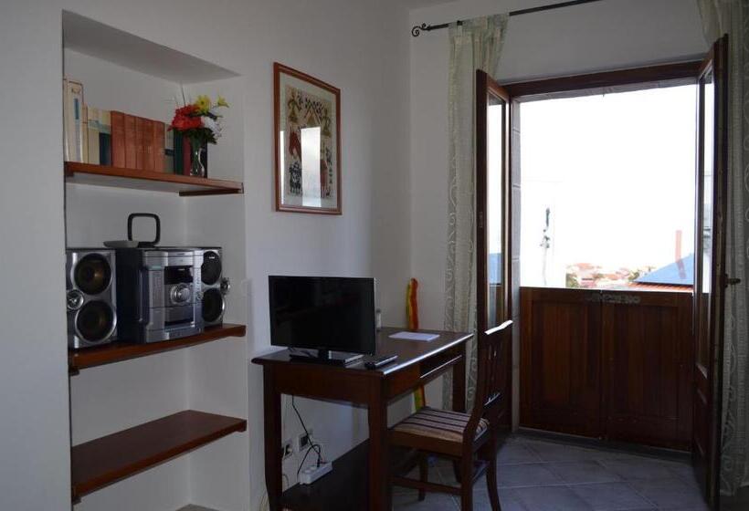 标准单人间共用浴室, B&b Belvedere