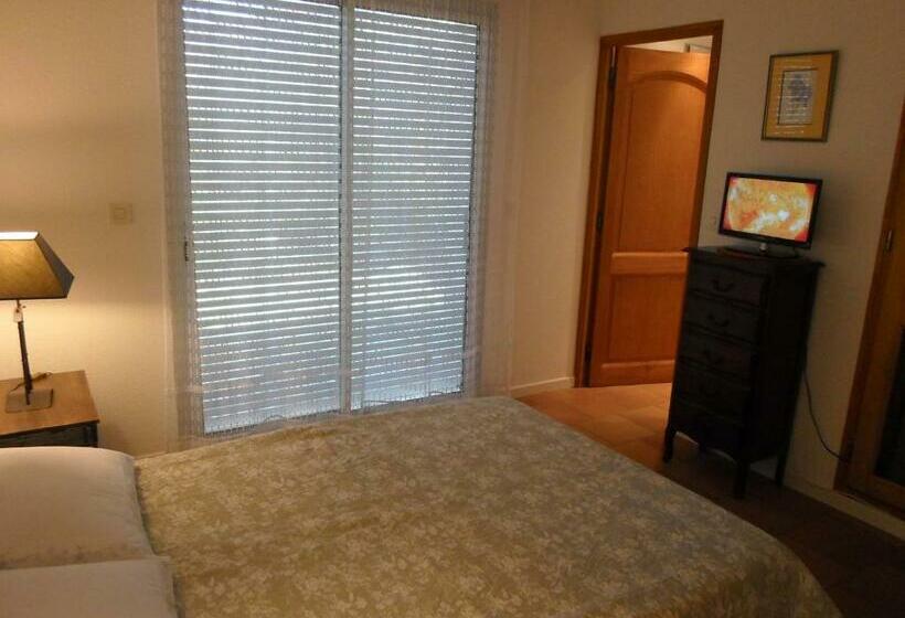 Номер Стандарт, Chambre D Hôtes Villa Chênes Pierres
